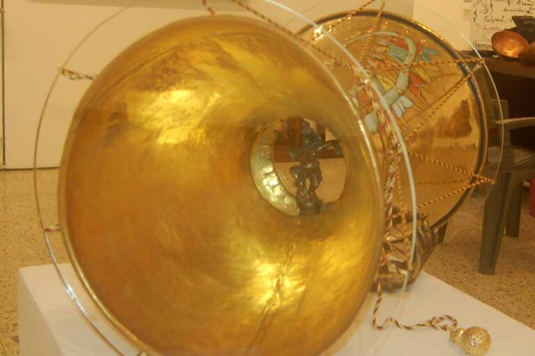 CHURNING OF THE OCEAN. BRONZE, PRICE 2,04,000.